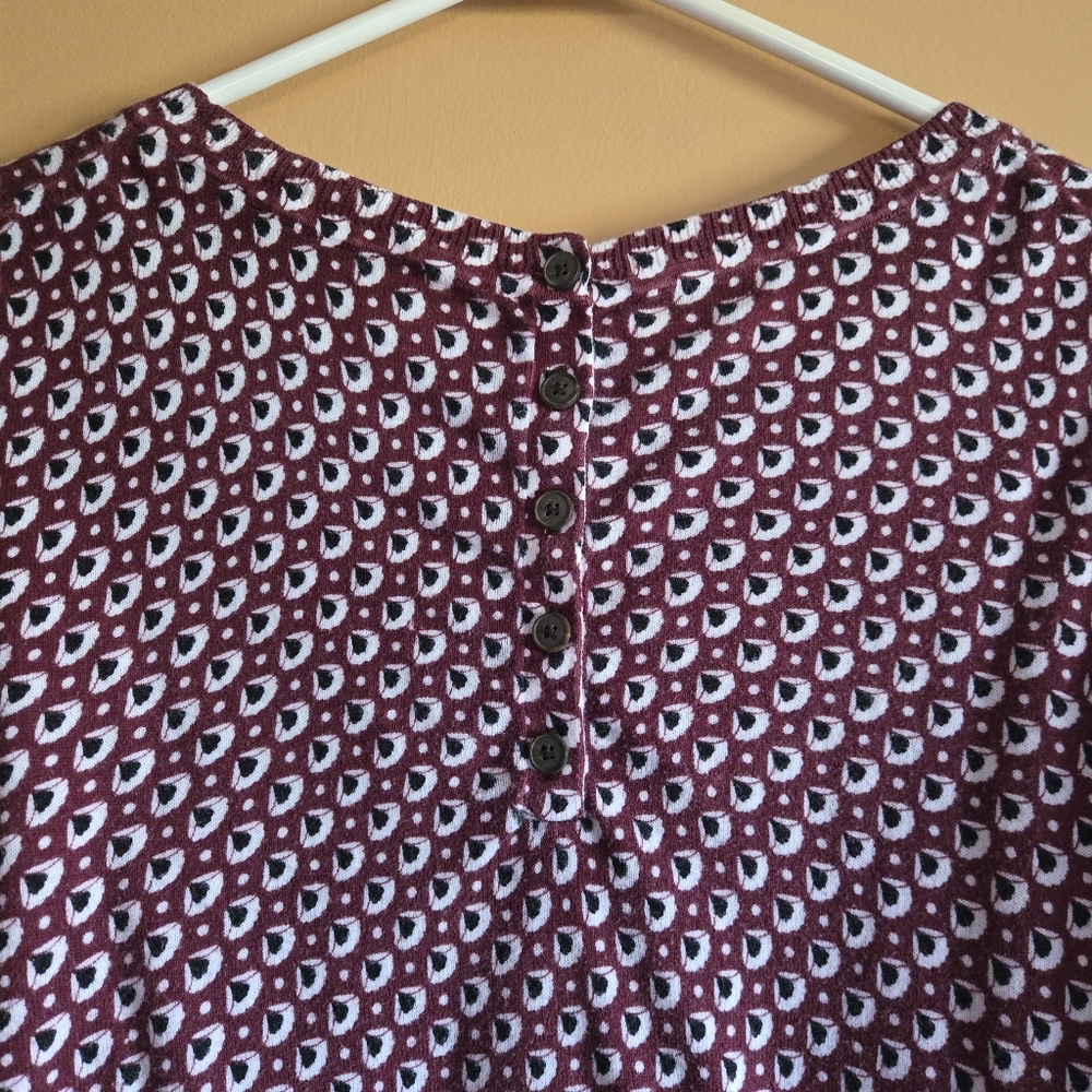 LOFT Patterned Top With Button Closure PTP=16.5" - Picture 5 of 5